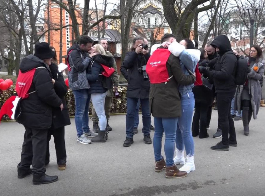 U Vrnjačkoj Banji održano takmičenje u najdužem poljupcu