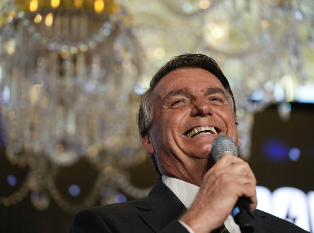 Vol strit džurnal: Bolsonaro namerava da se vrati u Brazil u martu