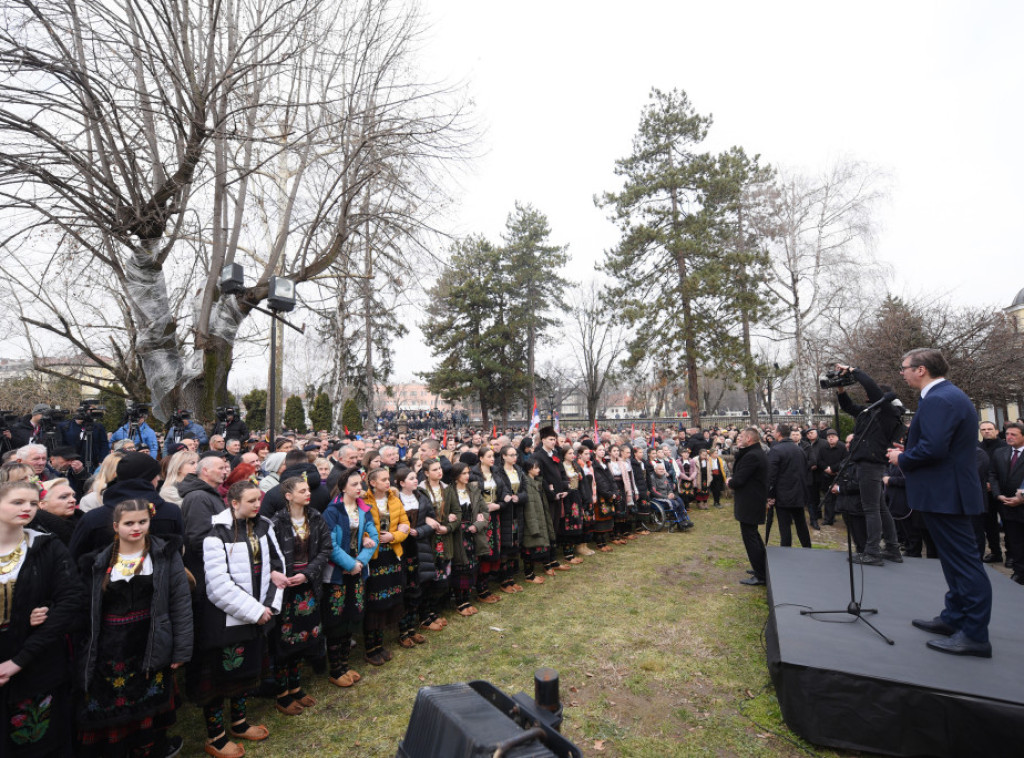 U Kragujevcu održana svečana akademija “Knežev zapis” povodom Dana državnosti