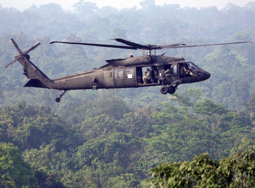 Dva člana posade poginula u rušenju helikoptera tokom obuke u Alabami