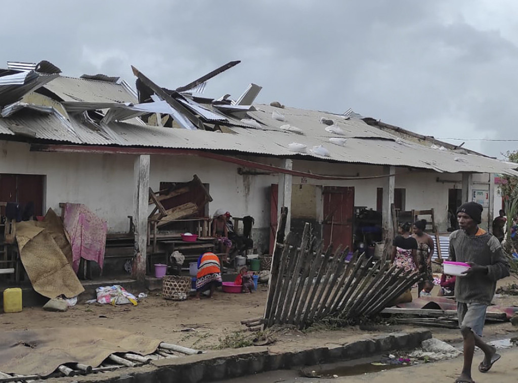 Četiri osobe stradale u ciklonu Fredi na Madagaskaru