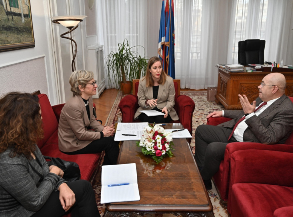 Ištvan Pastor se sastao sa ambasadorkom Kati Bugenhout