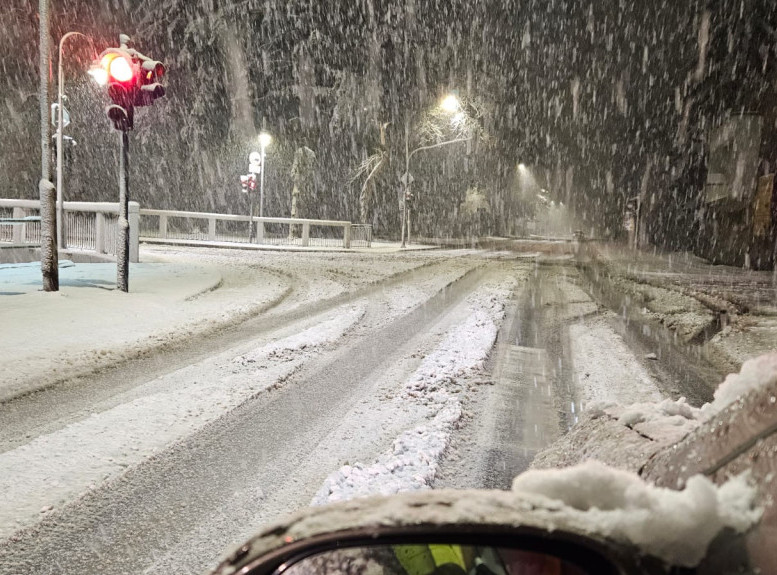 Sneg i mećava u Rumuniji i Moldaviji, zatvoreni putevi