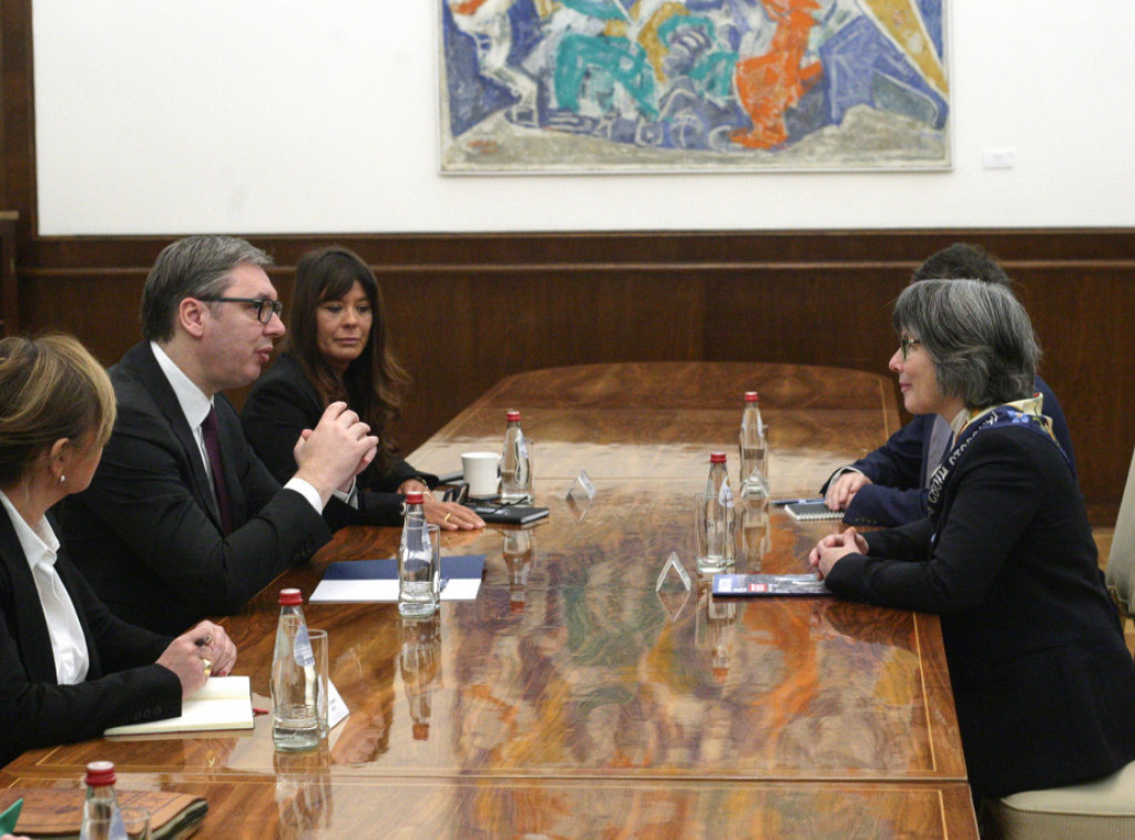 Vučić razgovarao sa ambasadorkom Ujedinjenog Kraljevstva o dijalogu i nastavku evropskog puta Srbije