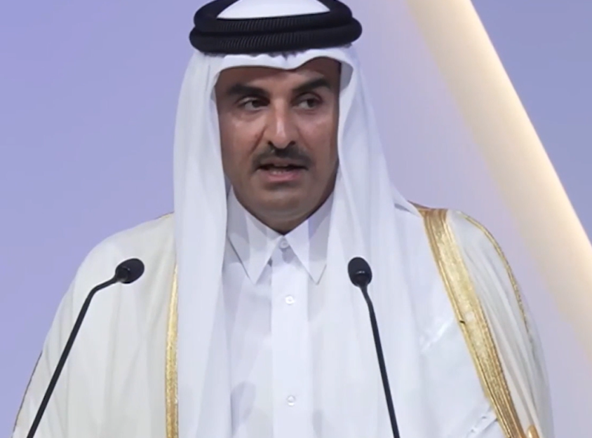 Katarski emir: Pomoć Siriji posle zemljotresa ne zloupotrebljavati zbog politike