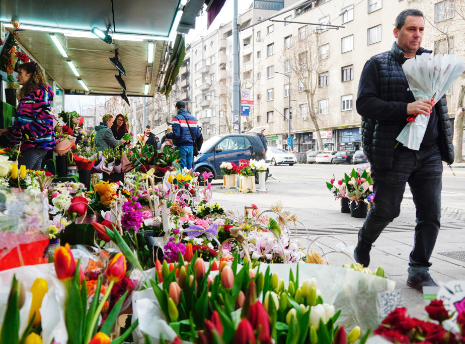 Organizatori očekuju stotine hiljada ljudi na ovogodišnjoj paradi cveća u Holandiji