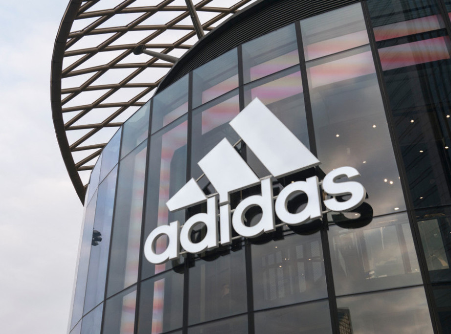 Adidas u svojoj kompaniji u Kini istražuje moguće pronevere miliona evra