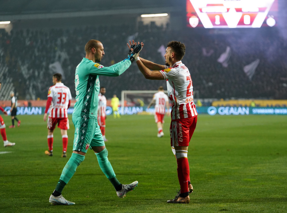 Zvezda slavi rođendan protiv Pazaraca, Partizan na teškom ispitu u Lučanima