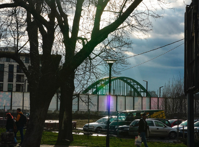 Vreme danas pretežno sunčano i toplije, tokom poslepodneva naoblačenje