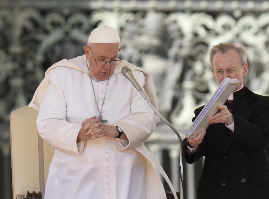 Papa Franja zamolio da se ne izbacuju monasi Ukrajinske pravoslavne crkve