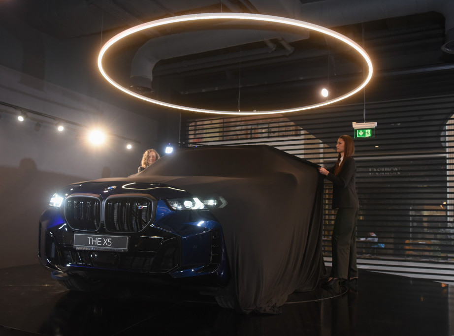 Predstavljen novi model BMW X5 u novom salonu u Galeriji Beograd