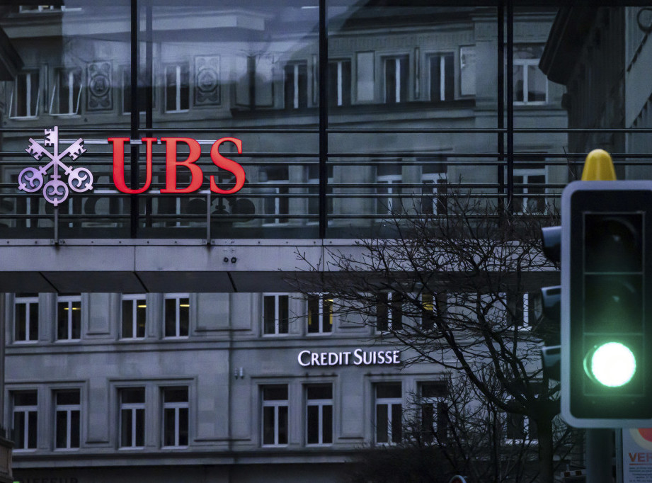 Švajcarska: UBS preuzima rivalsku Kredi Suis za tri milijarde evra