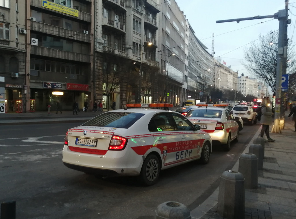 Komunalna milicija u civilu vrši kontrolu karata u gradskom prevozu