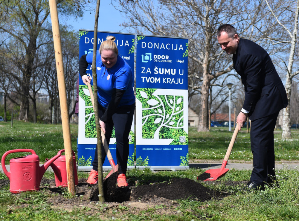 DDOR sa šampionkom Arunović u akciji ozelenjavanja parka "Ušće"