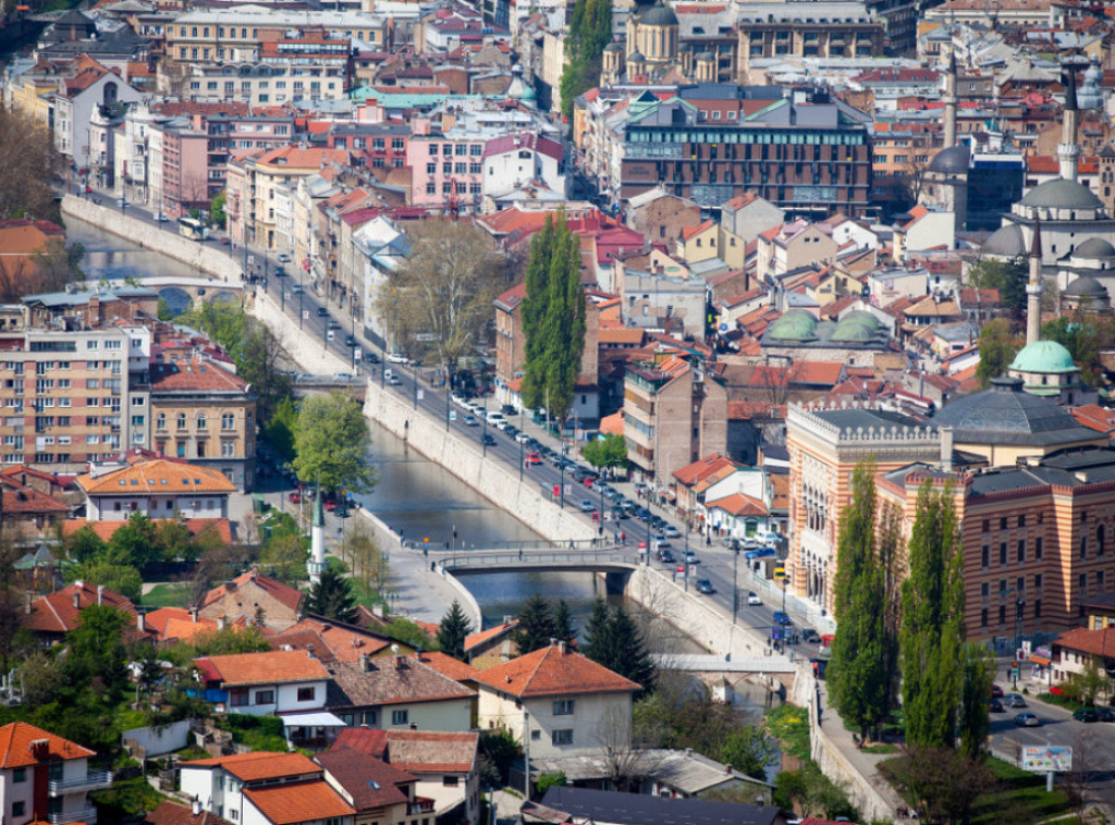 Ambasador SAD u Sarajevu: Ustav BiH ne predviđa odvajanje Republike Srpske