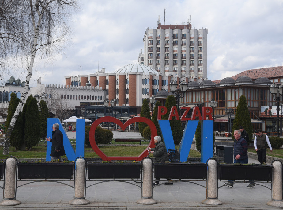 Dan žalosti u Novom Pazaru zbog pogibije porodice u saobraćajnoj nesreći