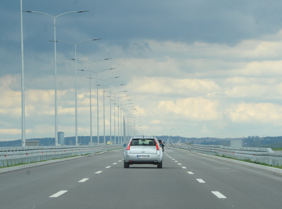 Probijena i leva cev tunela "Laz" na trasi auto-puta "Miloš Veliki"