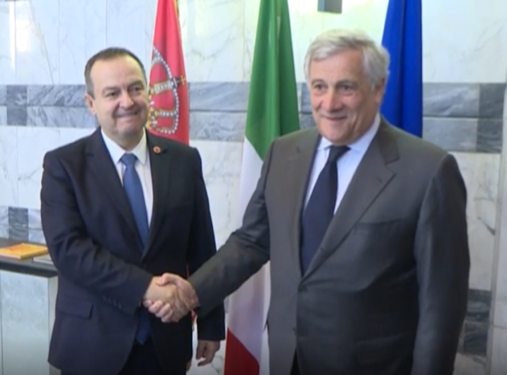 Dacic: Italy wants to back EU integration, become more present in region