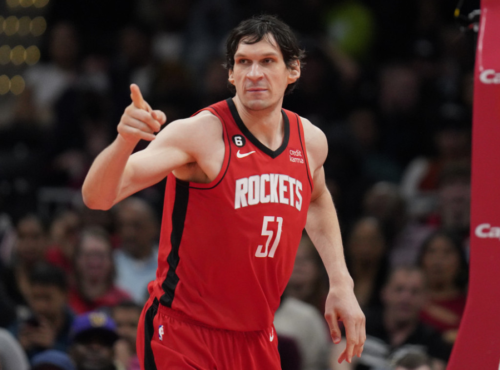 Boban Marjanović postigao 10 poena u pobedi Hjustona, Atlanta izgubila bez Bogdanovića