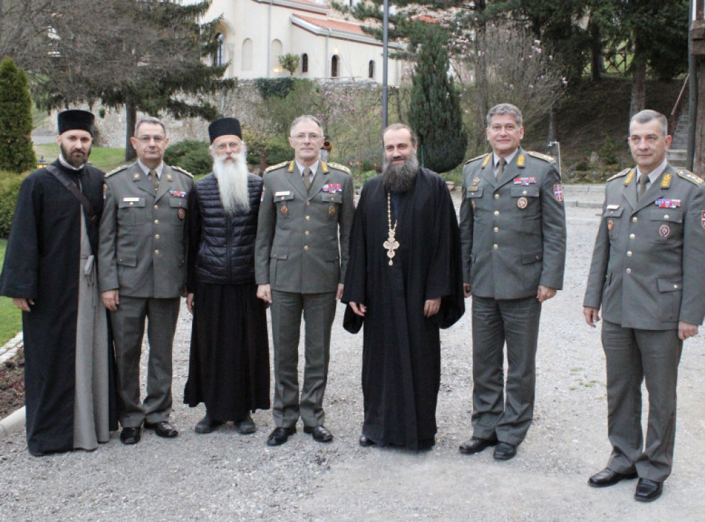 Načelnik Generalštaba u poseti manastiru Uspenja Presvete Bogorodice u Sukovu