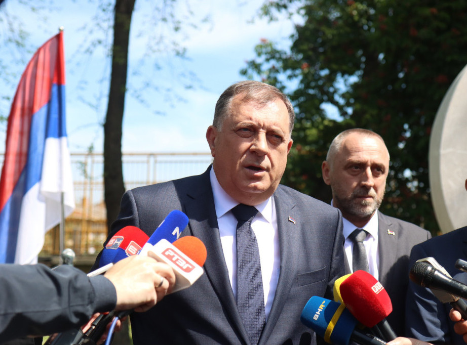 Dodik: Nema odluke da je Šmit visoki predstavnik, njegov izveštaj ne znači ništa