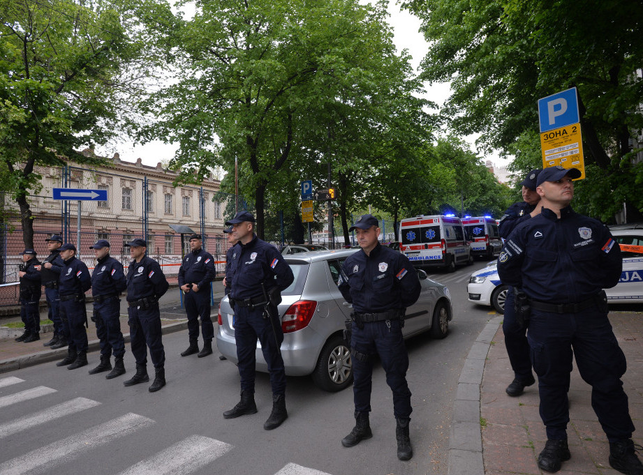 Svetski mediji preneli vest o pucnjavi u školi u Beogradu