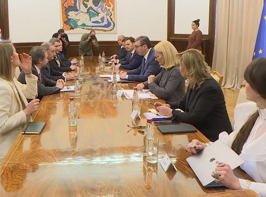 Vučić: Srbija je posvećena saradnji sa EU uz poštovanje međunarodnog prava