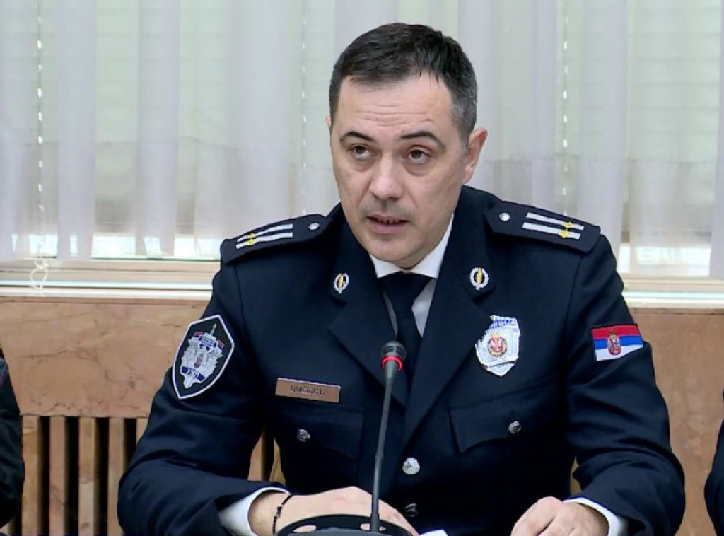 Ninoslav Cmolić: Narednih dana policija će obezbeđivati tržne centre i mesta javnih okupljanja