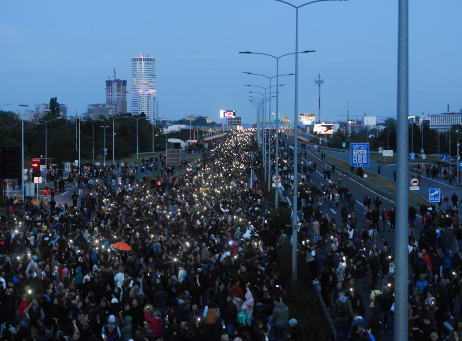 Održan protest dela opozicije "Srbija protiv nasilja"