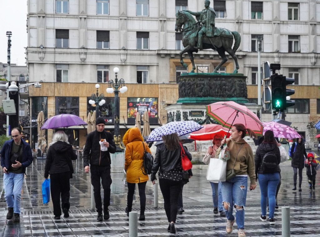 U Srbiji prepodne sunčano, popodne mestimično kiša i pljuskovi