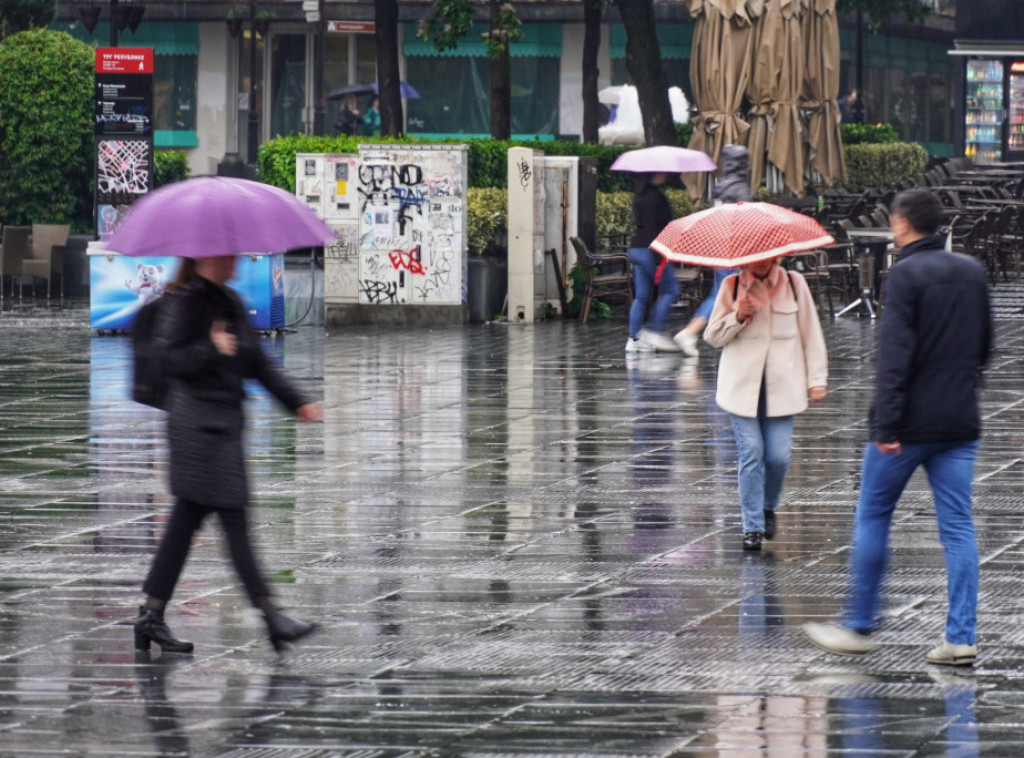 Danas oblačno i svežije vreme, mestimično sa kišom, temperature do 19 stepeni