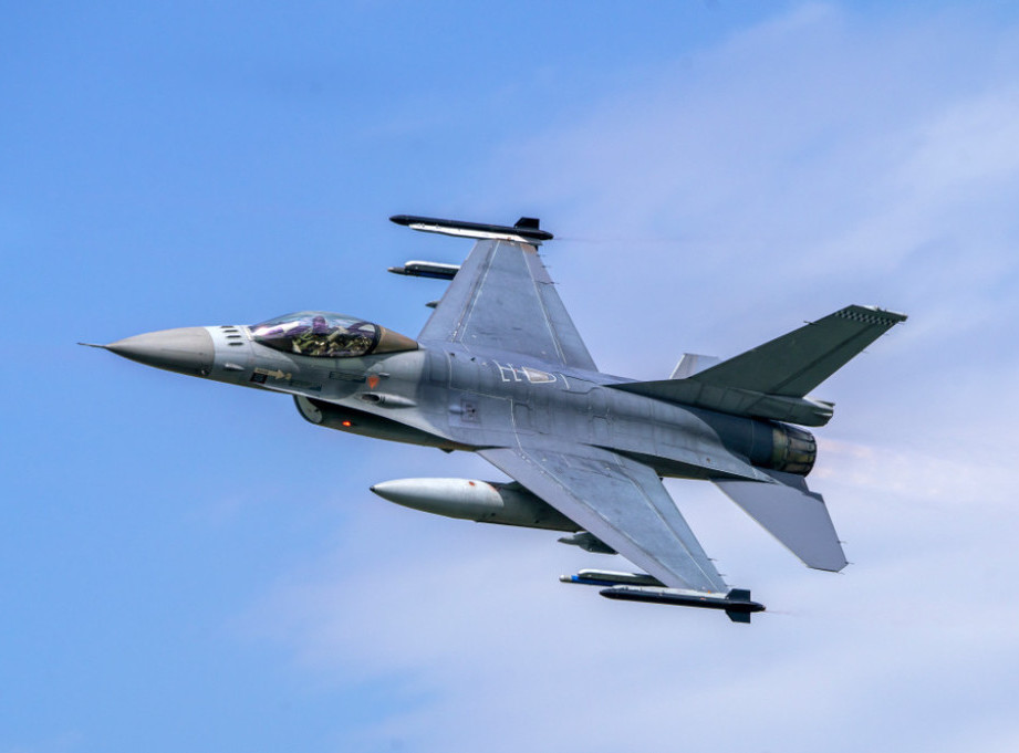 Komandant ukrajinskog vazduhoplovstva: F-16 je već bio u Ukrajini