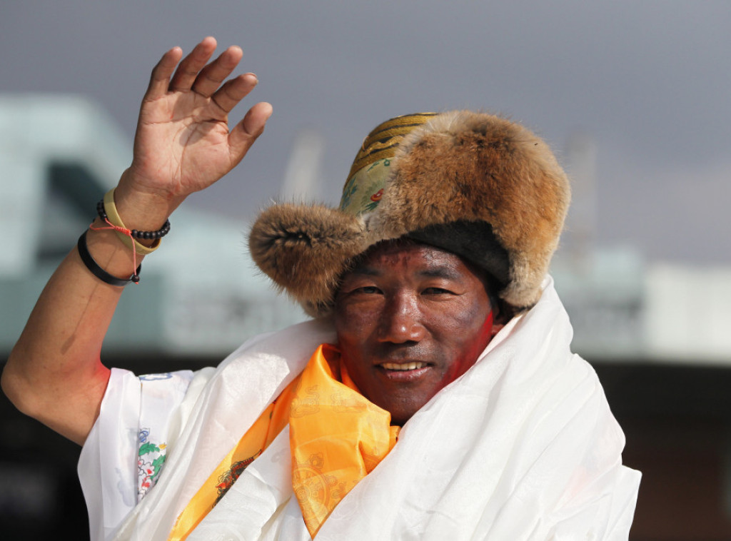 Šerpas Kami Rita se popeo na Mont Everest rekordni 28. put