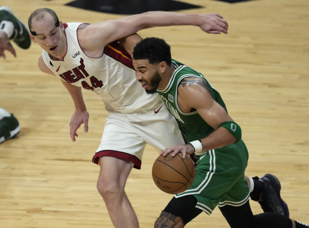 NBA: Košarkaši Bostona smanjili vođstvo Majamija na 3:1 u finalu plej-ofa Istoka