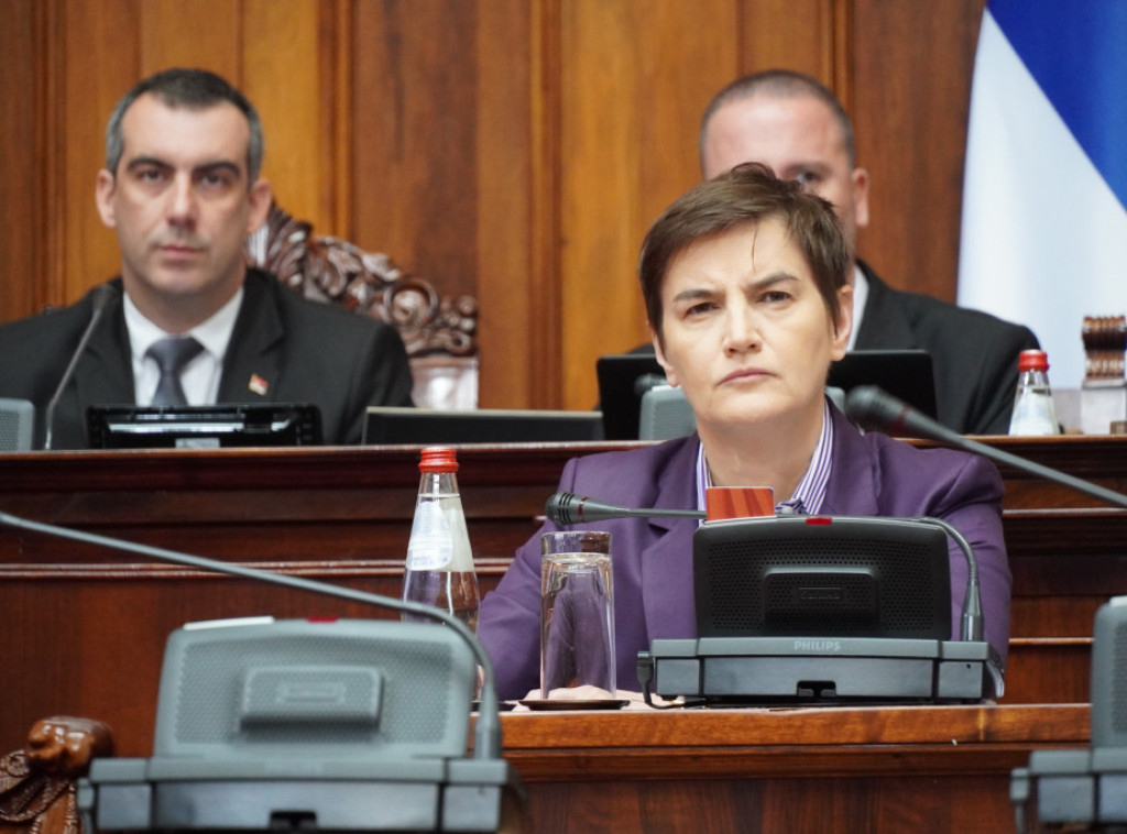 Brnabić: Opozcija niti osuđuje nasilje, niti se ograđuje