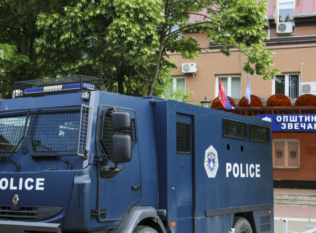 Kosovska policija postavlja video nadzor u blizini opština na severu KiM