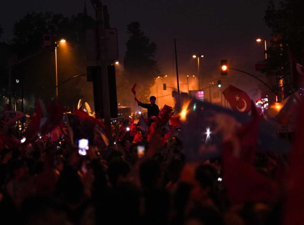 Turska: U Ankari izbili manji sukobi među pristalicama Kiličdaroglua