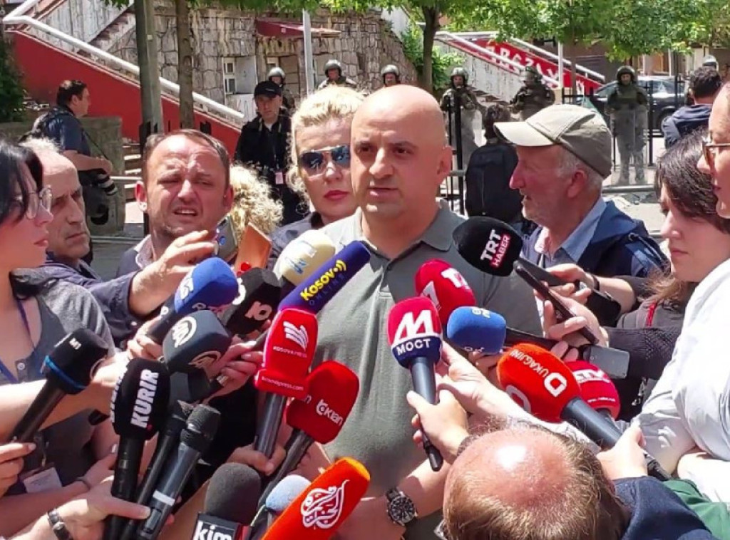 Bivši predsednik SO Zvečan: Ukoliko se privedeni ne oslobode sutra slede masovniji protesti