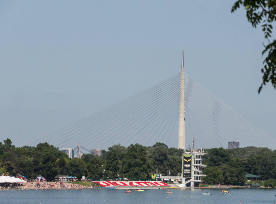 Iz jezera na Adi Ciganliji izvučeno telo nepoznatog muškarca