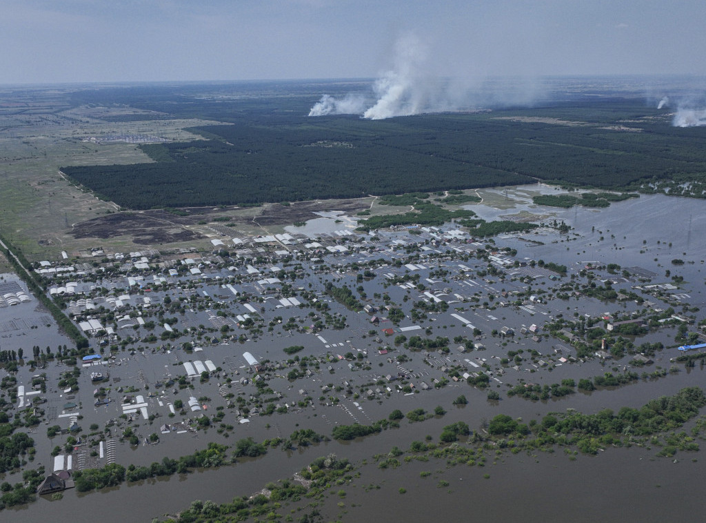 Crveni krst: Mine koje plutaju posle poplave u Hersonskoj oblasti mogu da predstavljaju opasnost za civile