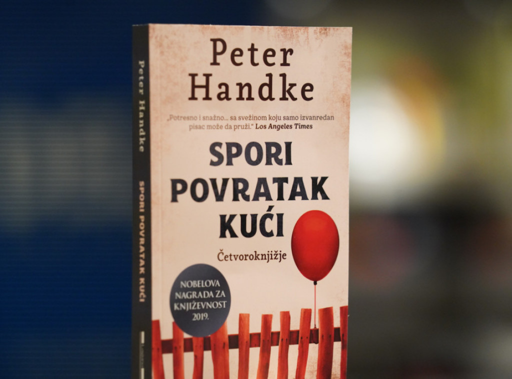 Održana promocija knjige "Spori povratak kući" Petera Handkea