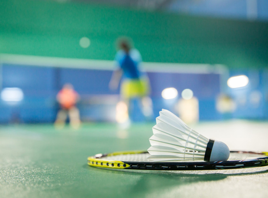 U Novom Sadu počeo juniorski turnir u badmintonu