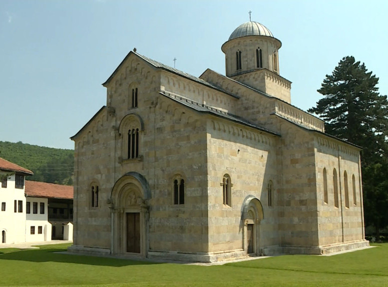 Prisvajanje srpskog manastira - pokušaj promovisanja nezavisnosti tzv. Kosova