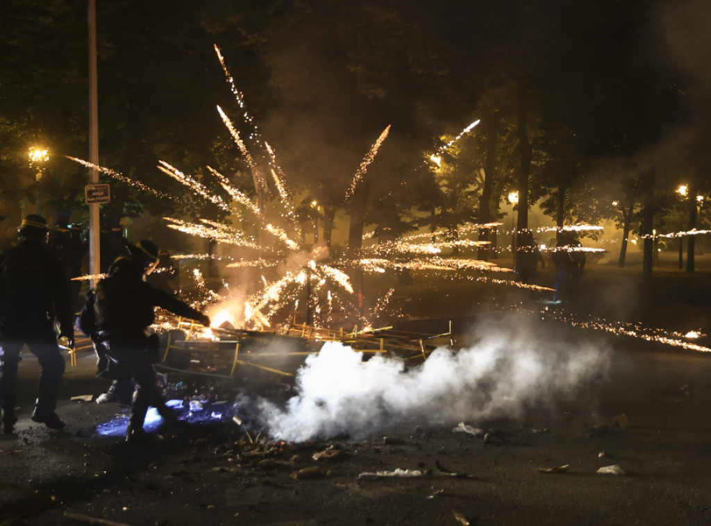 Nemiri se proširili na veće gradove tokom treće noći protesta u Francuskoj