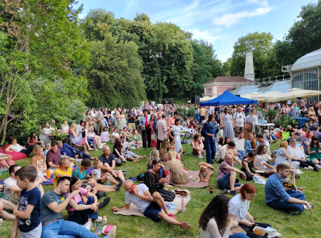 Bend "Ming" otvorio drugi dan festivala "Jazz in the garden" u Botaničkoj bašti