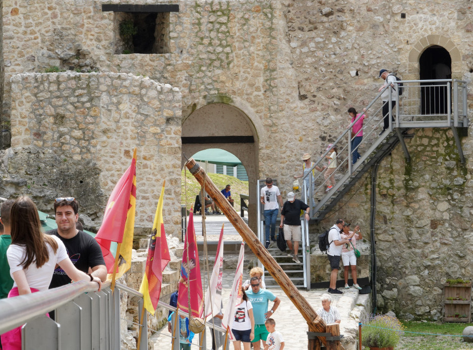 Strani turisti produžavaju boravak u Srbiji, najviše im se dopada naše gostoprimstvo