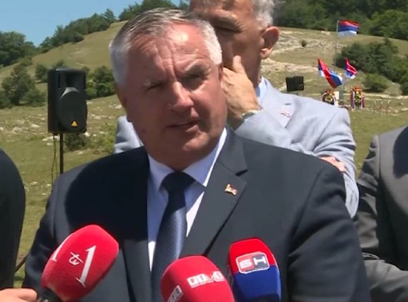 Radovan Višković: Neće uspeti da unište srpski narod