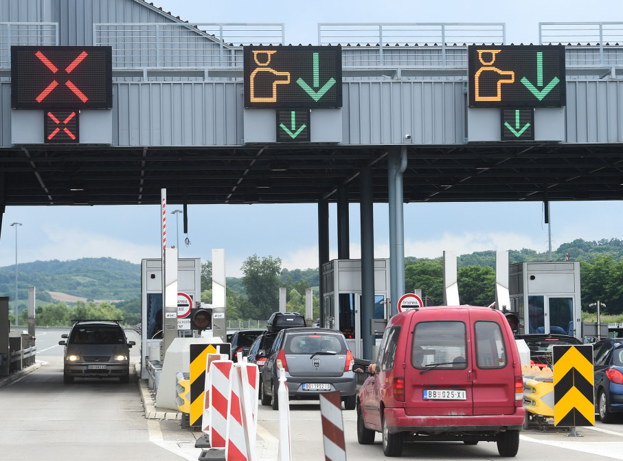 Povećana naplata naknade za korišćenje mostova, vijadukta i tunela