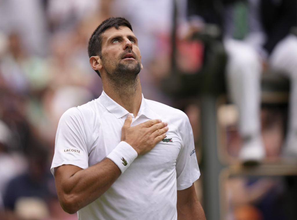 Djokovic advances to Wimbledon quarters after two-day match vs Hurkacz