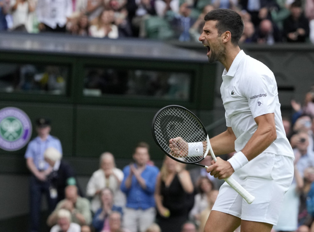 Novak Đoković izjednačio rekord Rodžera Federera po broju grend slem polufinala